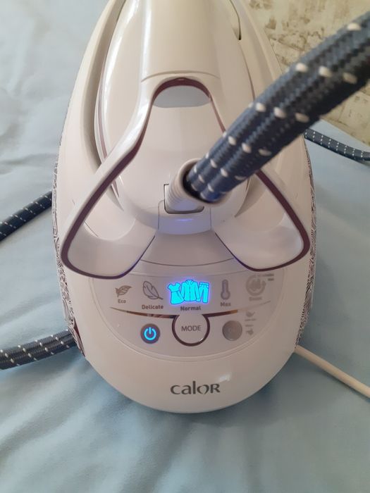 Утюг с парогенератором Calor GV9560.