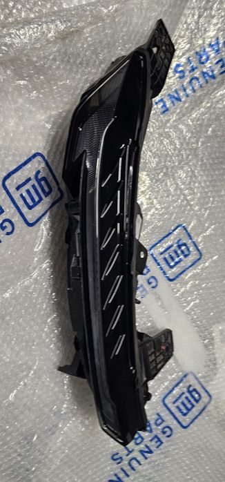 Lampa LED Ledowa reflektor Omoda 5 prawa prawy