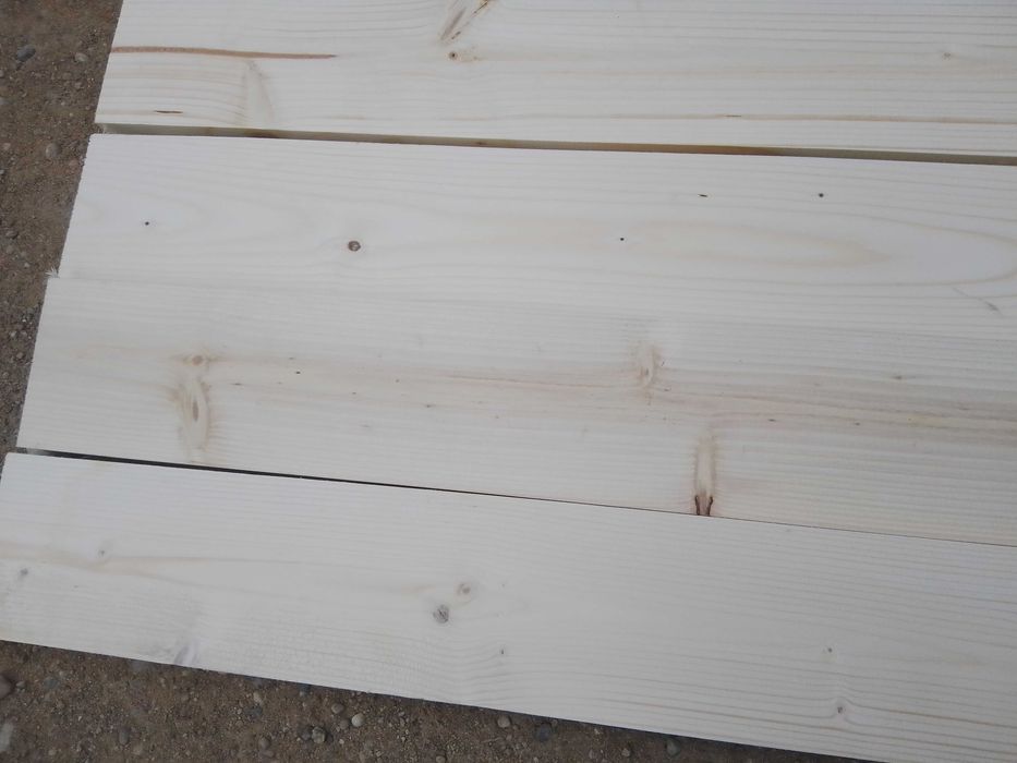 Heblowana deska świerkowa 120 cm x 9 cm