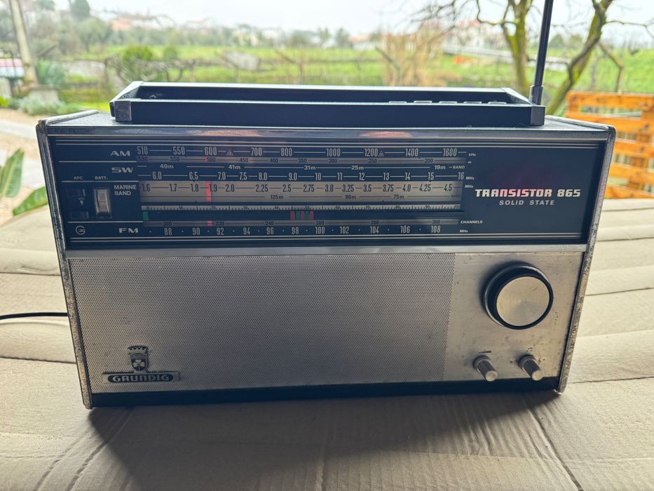 Rádio Antigo Grundig
