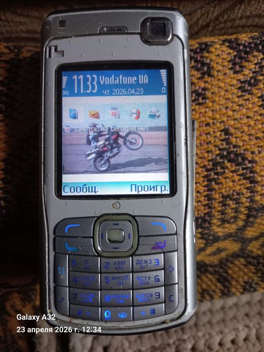 Продам Nokia N70