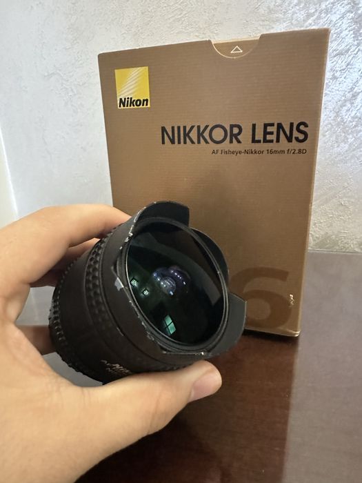AF Fisheye-Nikkor 16mm f/2.8D