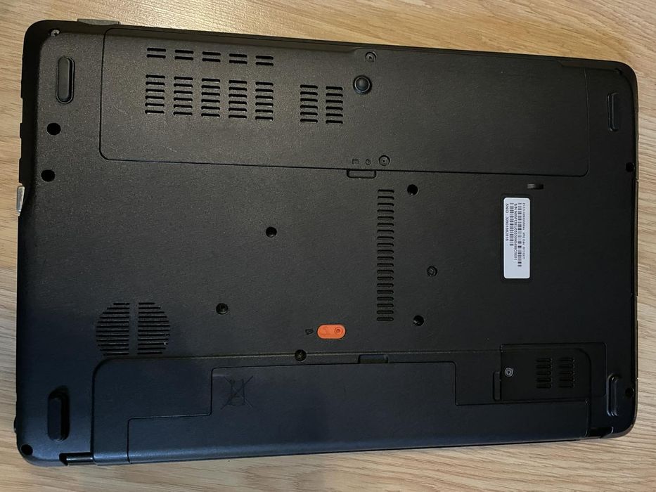 Ноутбук Acer Aspire E1-531