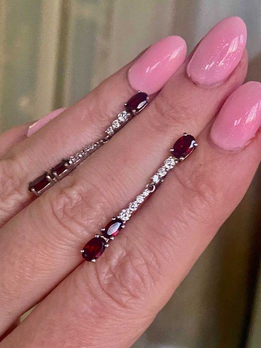 Довгі сережки, пусети та сережки з перлами (колекція)