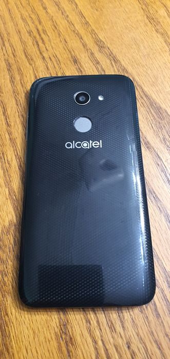 Telefony  alcatel A3 16szt