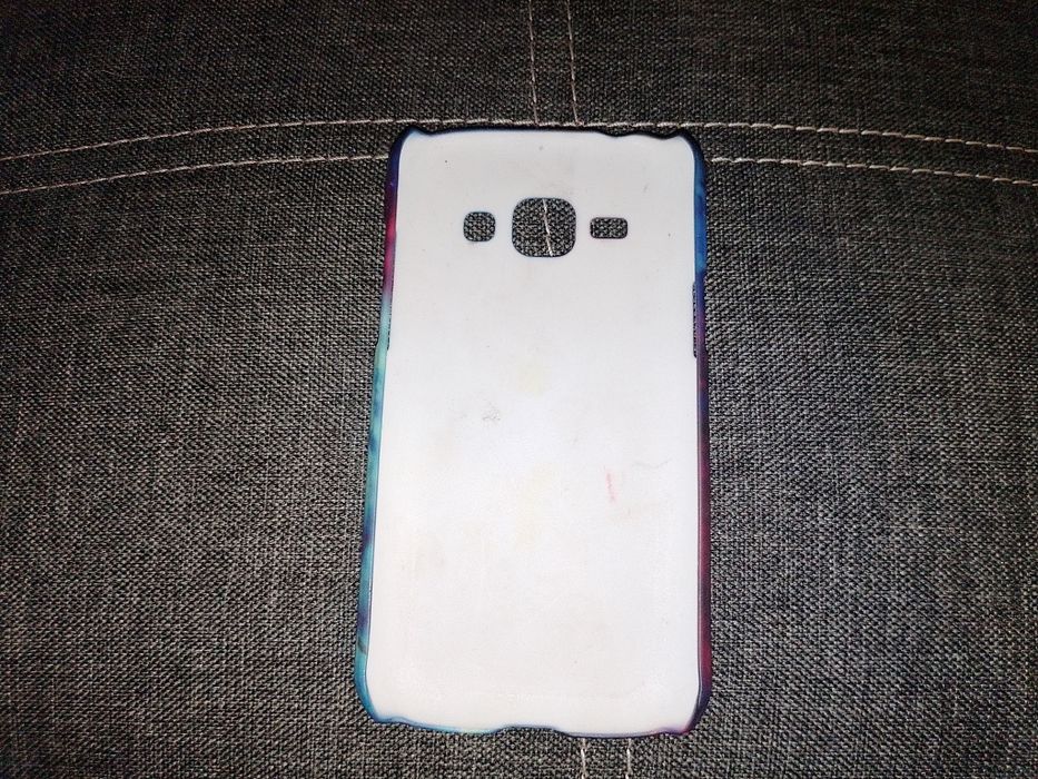 Чохол з вовком та з котом космонавтом. На Samsung (в опису точна мод.)