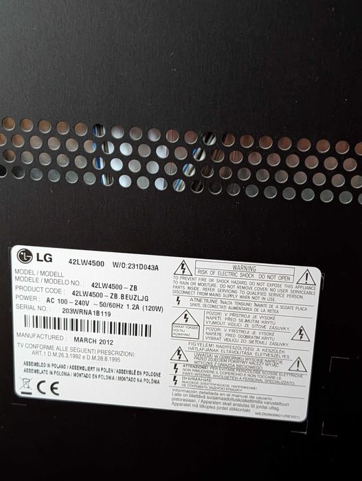 Телевізор LG 42LW4500
