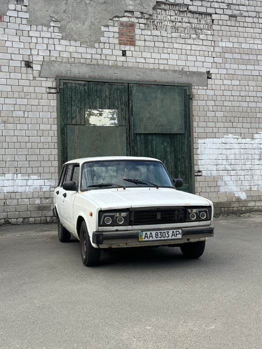 Продам автомобіль ВАЗ-2104