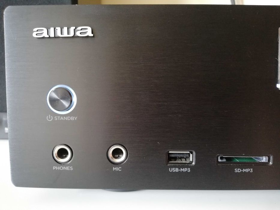 Amplificador Aiwa AMU 120BT semi-novo com garantia - OPORTUNIDADE