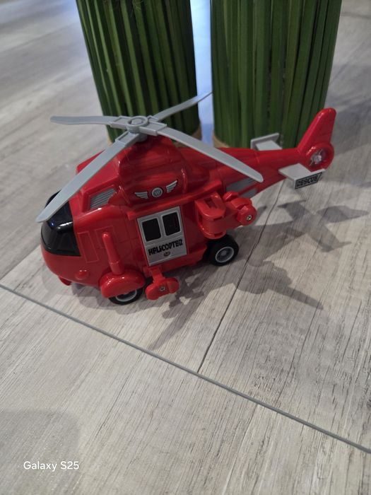 Helikopter zabawkowy