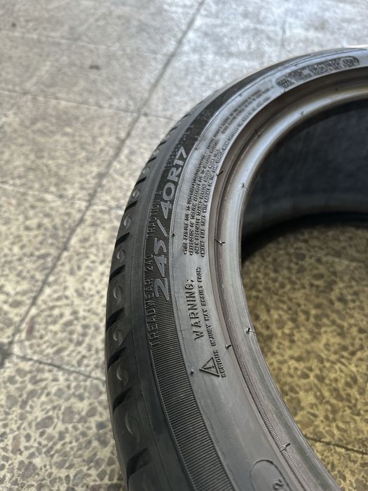 Pneus semi-novos 245/40R17