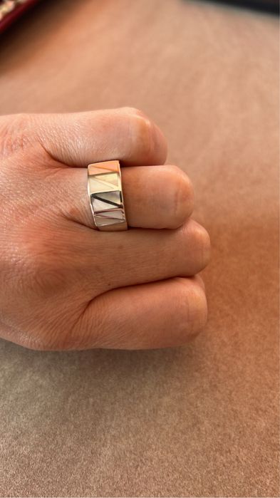 Srebrny pierścionek