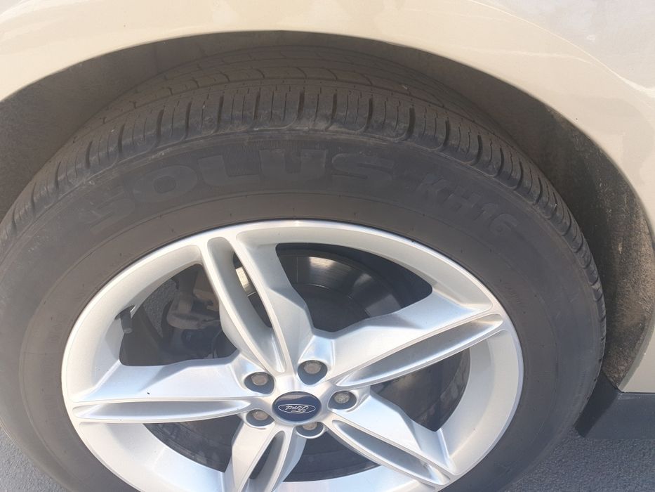 Цена снижена!Ford Fusion SE2015,2.5 ГБО, 179т.км пробег,2комплекта рез