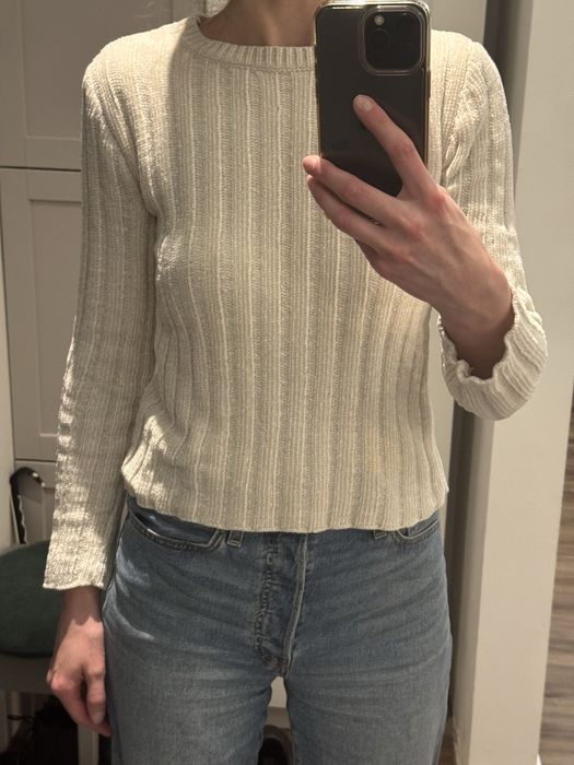 Sweterek Bershka