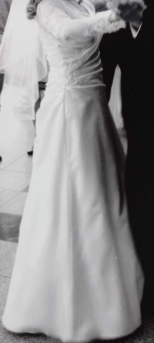 suknia ślubna satynowa perłowobiała + welon