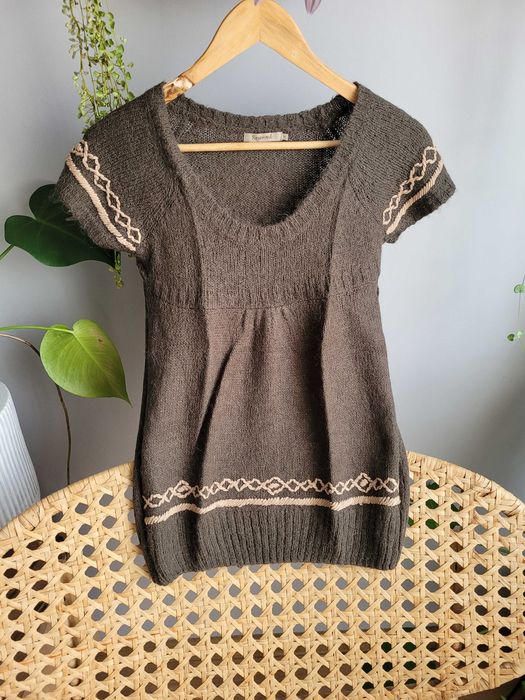 Piękny sweterek z krótkim rękawem Reserved S alpaka