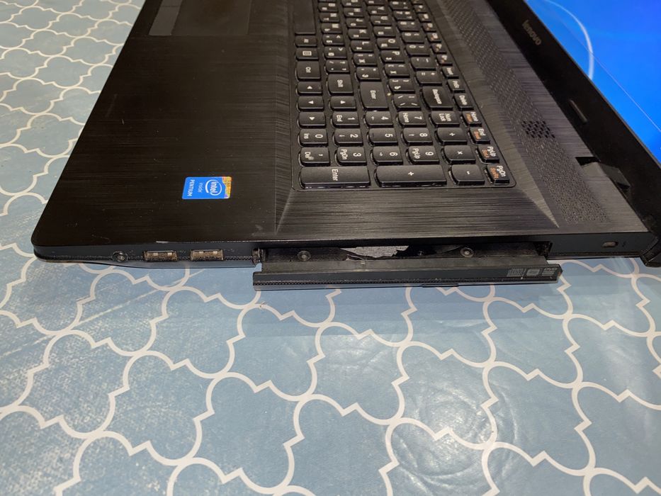Ноутбук Lenovo G710
