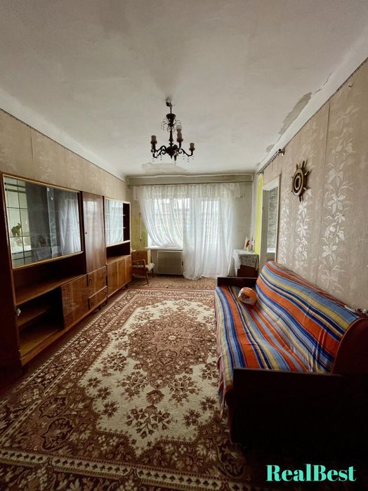 Продаж / Квартира / Заводська, Оженін