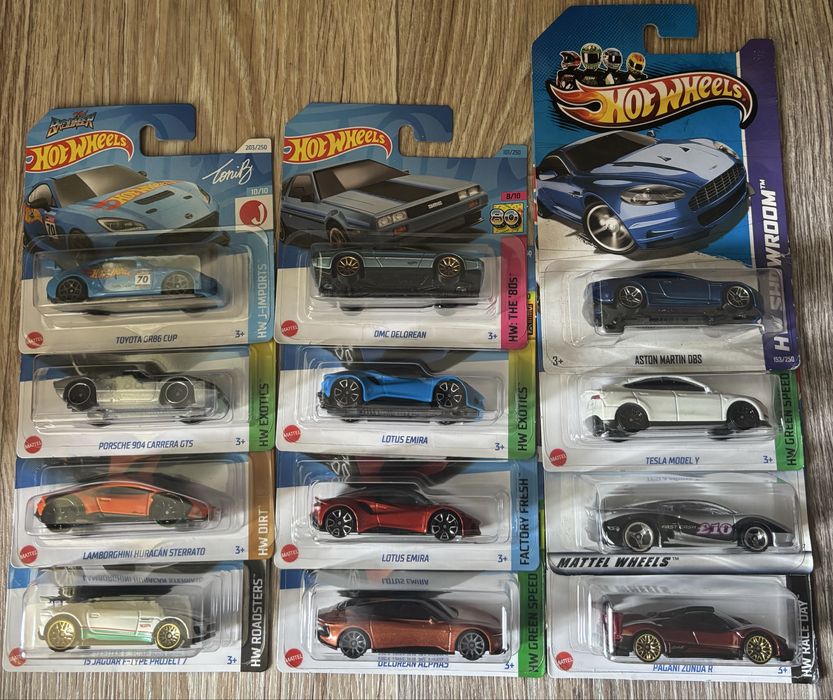 Машинки мейн преміум chase Хот Вілс hotwheels