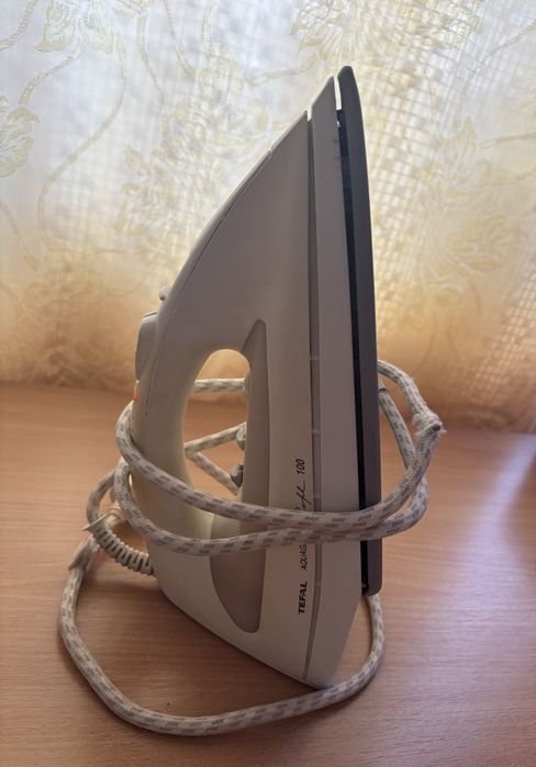 Неробоча праска Tefal 100