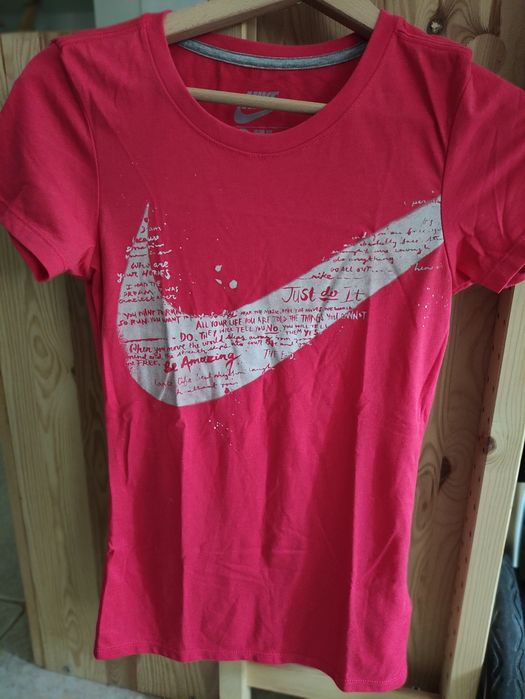 T-shirt Nike rosa