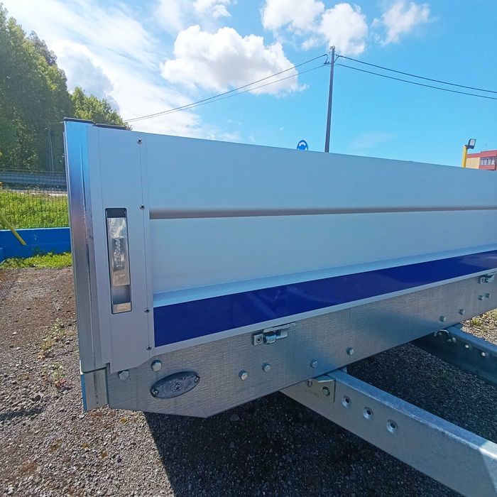 ATRELADO carga geral,3,30 x 1,80 taipais amovíveis  carrega 2150kg