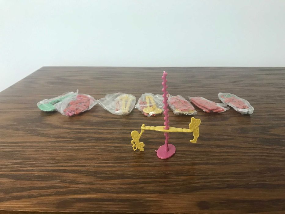 małpki huśtawka zabawka dla dzieci mini małpki 8 sztuk