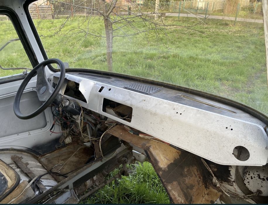 Баркас бортовий рік 1990