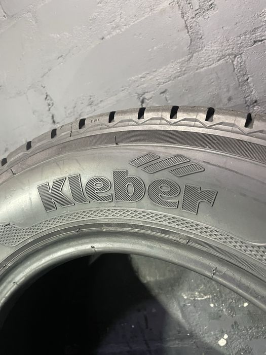 4шт Цшка 205/65 R15c Kleber Transpro