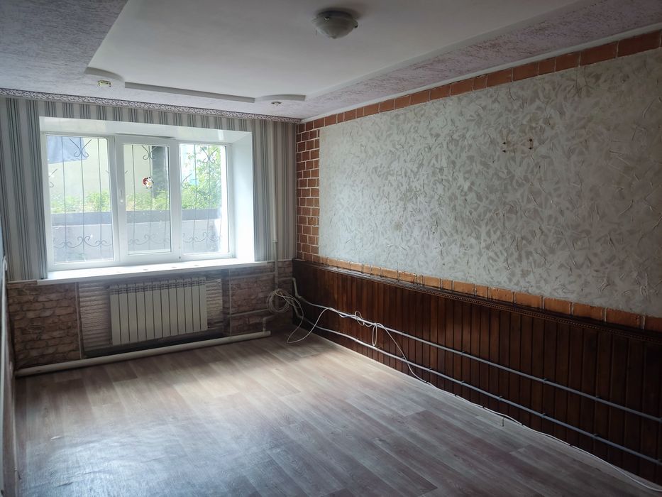 Продам 1 кімнатну квартиру ЦЕНТР
