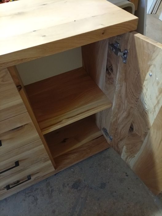 Komoda dębowa. Dąb belkowy/ loft