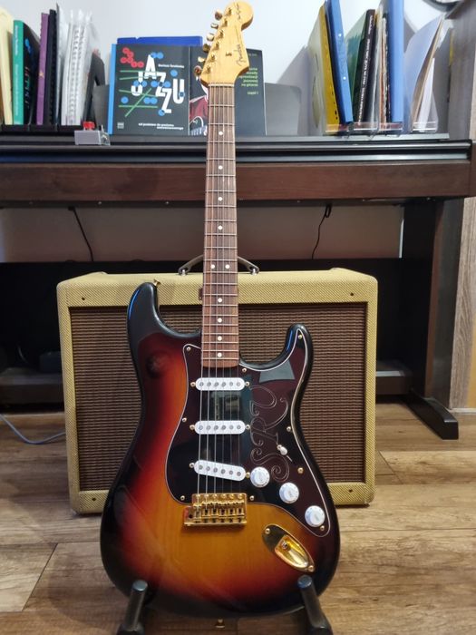 Fender Stratocaster  SRV  2005.
