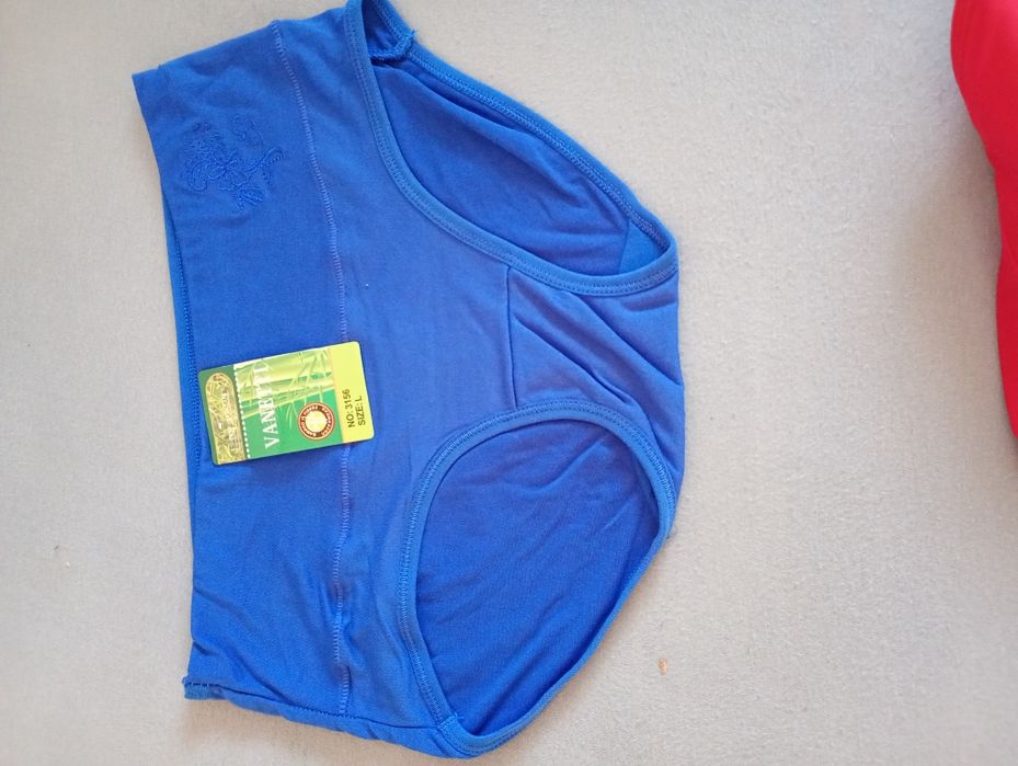 Majtki nowe , 5 sztuk, rozmiar S/M