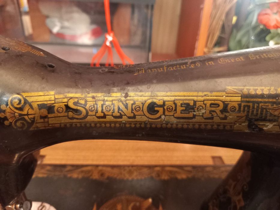 Maquina de costura antiga