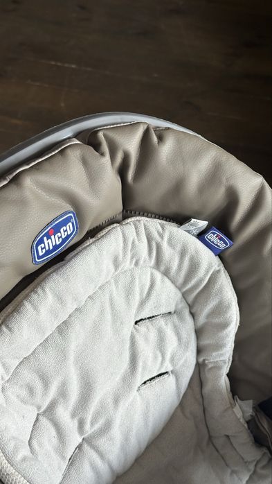 Chicco крісло для годування