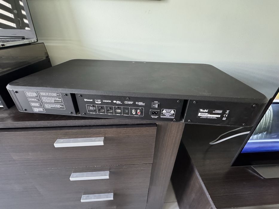Teufel Cinebase Soundbar