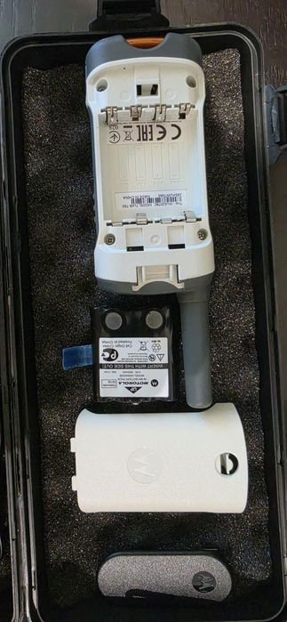 Walkie-Talkies Motorola TLKR-T50 NOVO