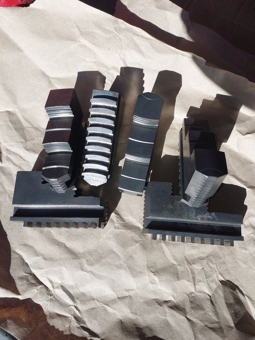 Кулачки токарні польша