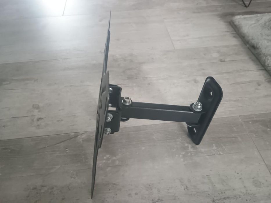 Uchwyt do telewizora