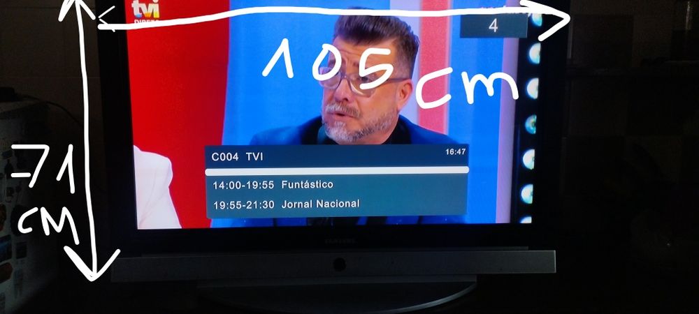 Televisão Samsung 71x105