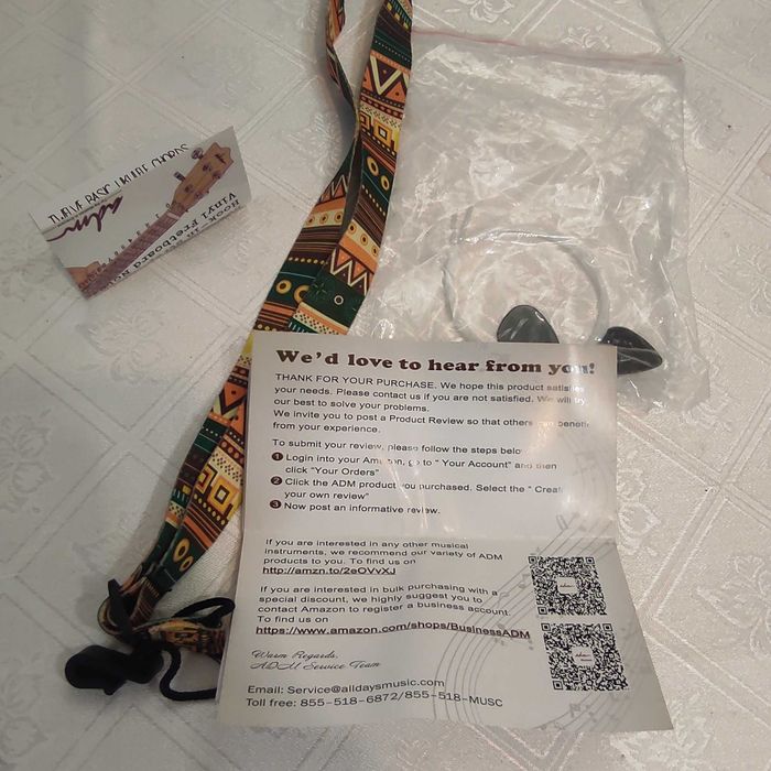 Гітара- перше знайомство з музикою