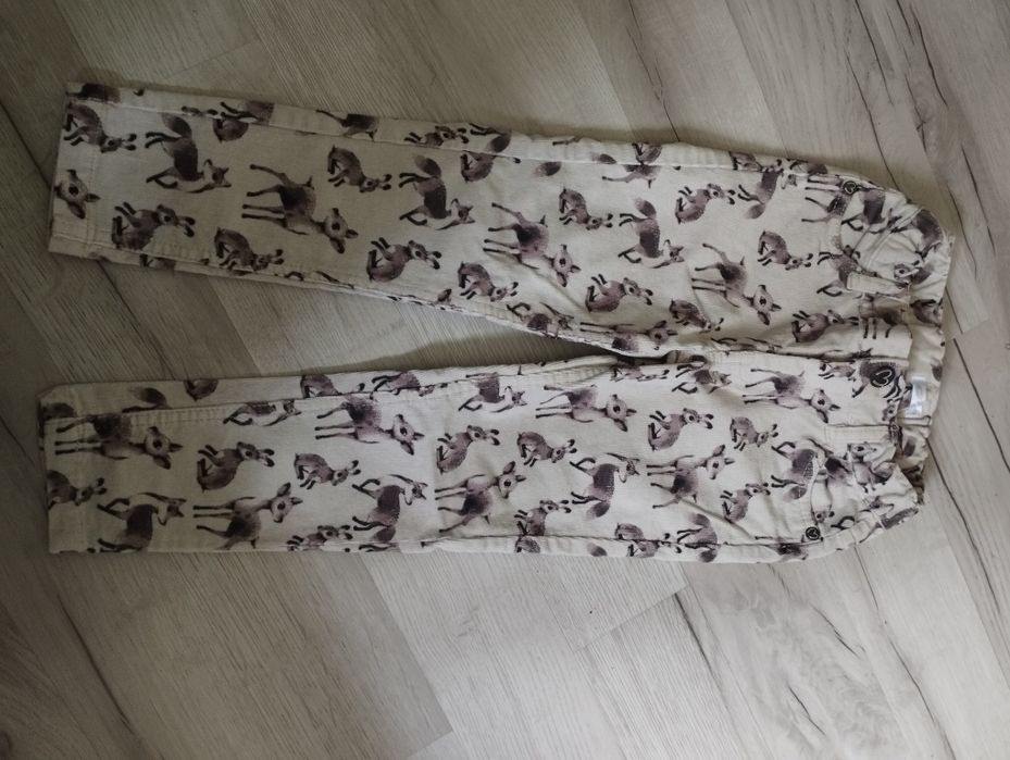 Spodnie na dziewczynkę nowe bez metki