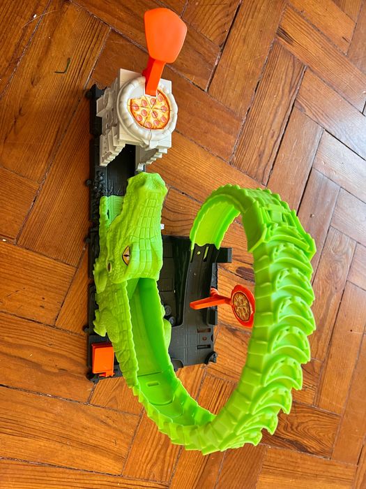 Hot Wheels City Ataque de crocodilo pista para carros