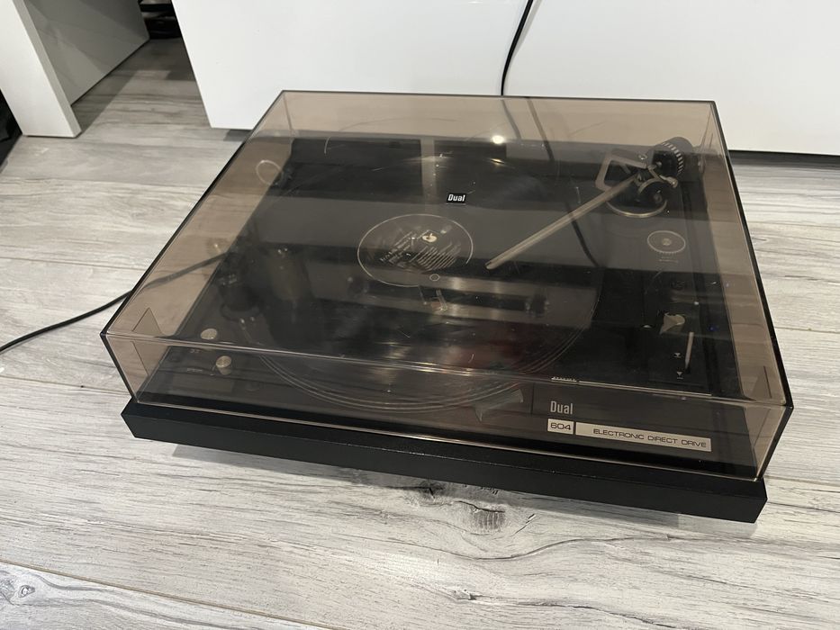 Gramofon Dual 604