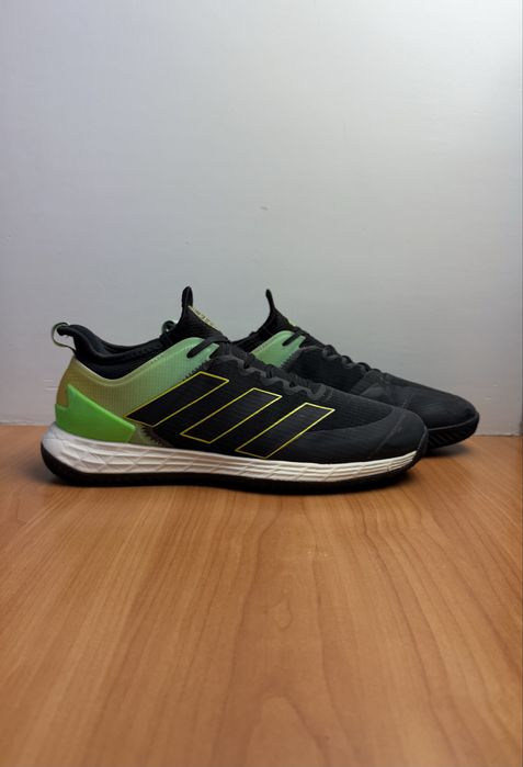 Кроссовки Adidas Adizero Ubersonic 4 размер 45 оригинал спортивные адидас футзалки чёрные