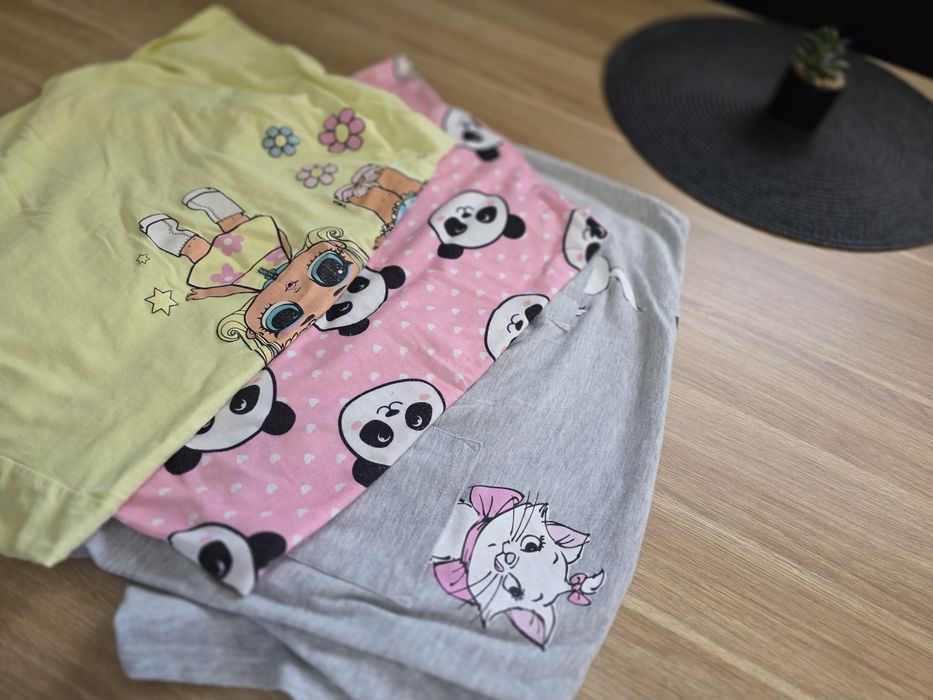 Zestaw koszuli nocnych piżamki r. 122