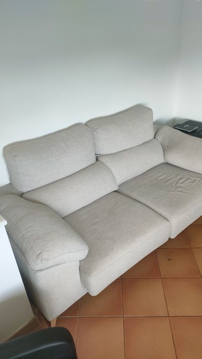 Sofá 2 lugares com assento extensível