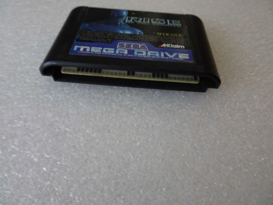 Jogo Mega Drive - Rise of the Robots
