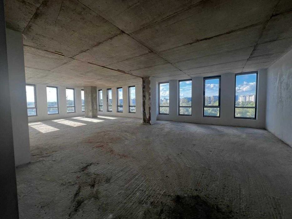 Продаж комерційного приміщення в Бізнес центрі Пікассо, 400м