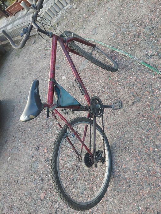 Sprzedaję rower.